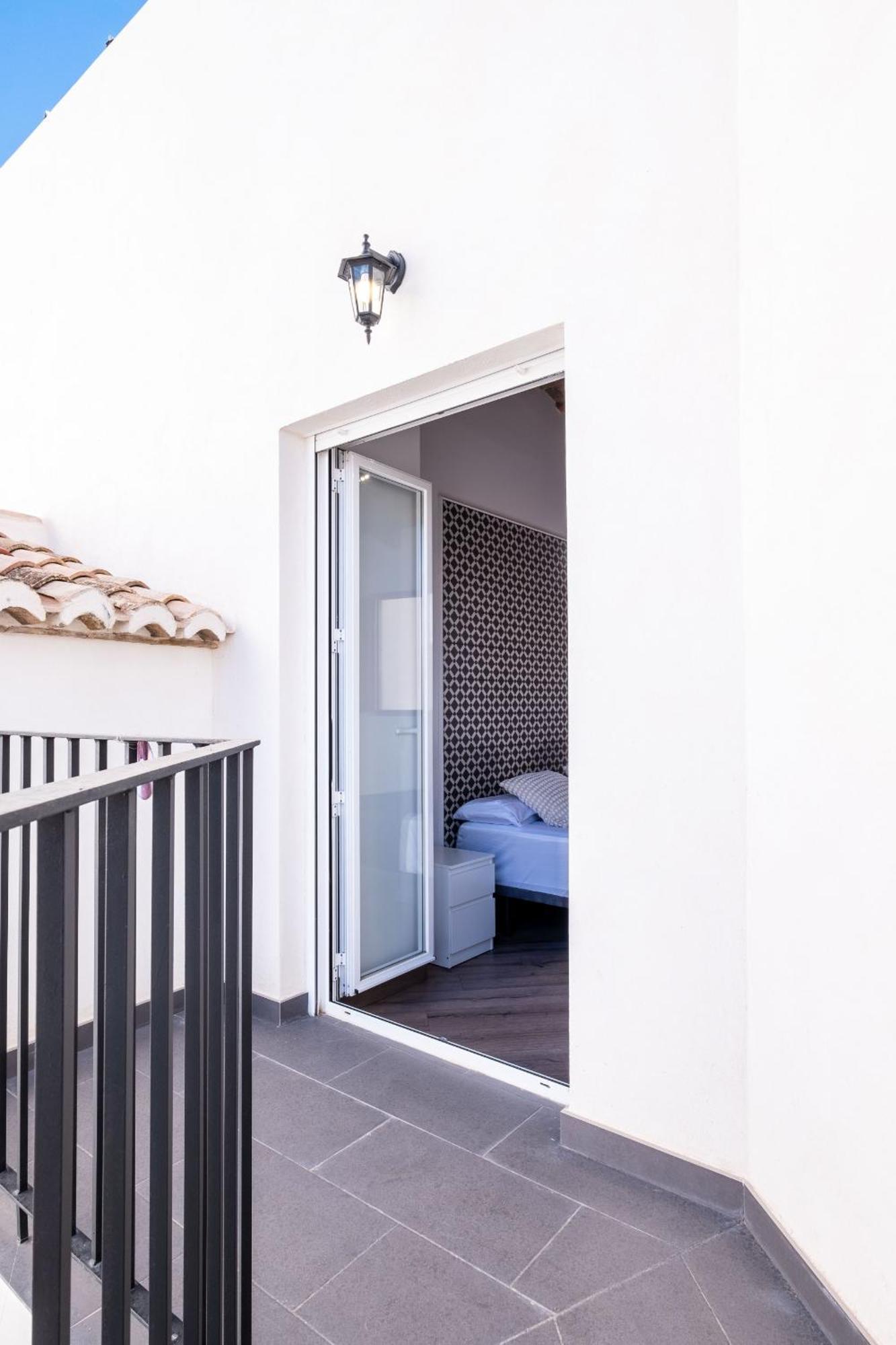 Apartamento Spacious Penthouse With Massive Terrace